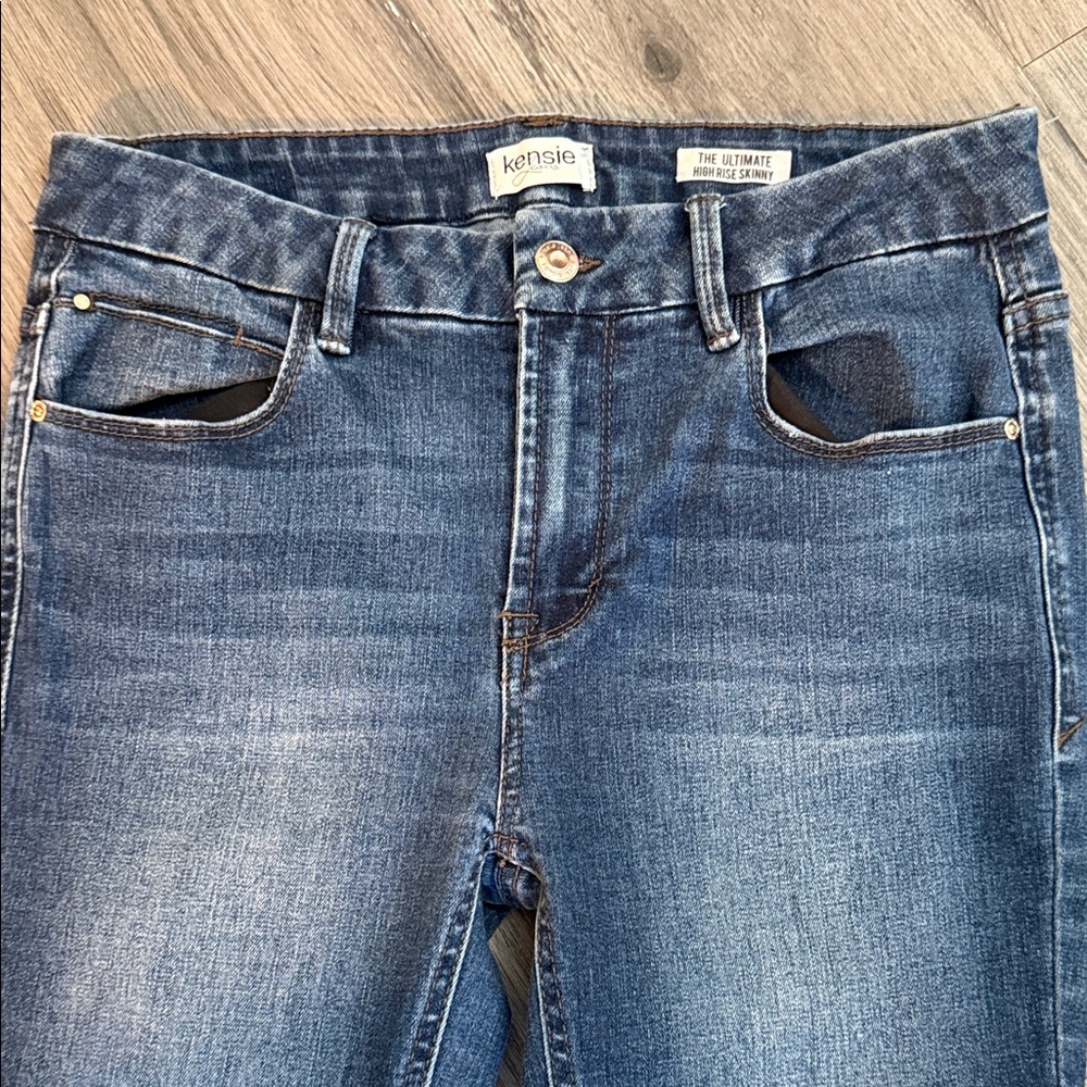 Kensie Dark Blue Skinny Jeans EUC - Picture 6 of 8